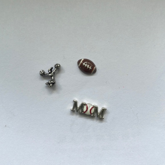 Origami Owl Mom Cheerleader 🏈⚽️ Charm Bundle - Picture 2 of 3